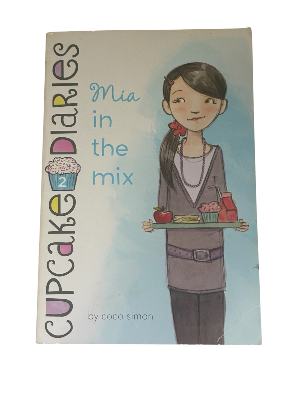 6/$20🎉 CUPCAKE DIARIES ‘MIA IN THE MIX’ CHAPTER BOOK